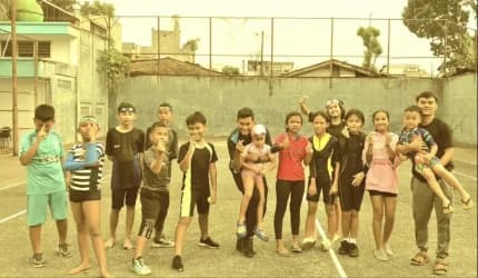 Foto bersama setelah latihan fisik